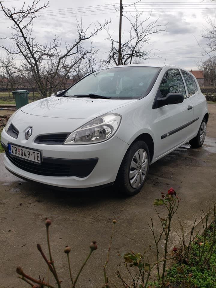Clio-1-5dci-2007