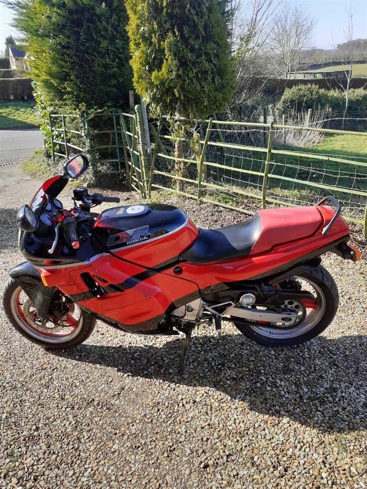 -Honda-CBR600F-
