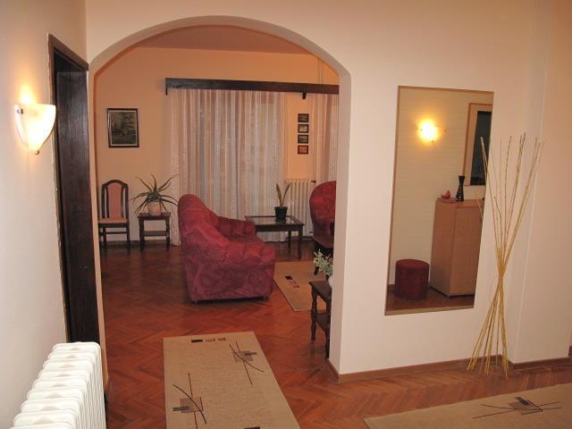 Izdavanje stan 120m2 
