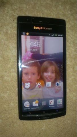 Sony-Ericsson-Xperia-ARC