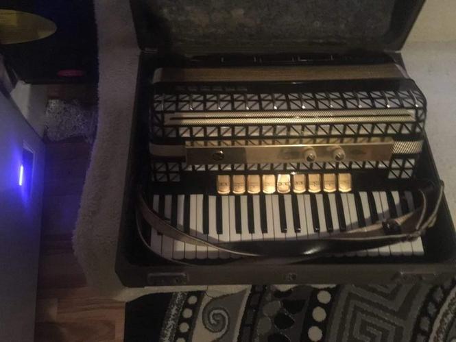 Harmonika hohner atlantic 3 120 basova 