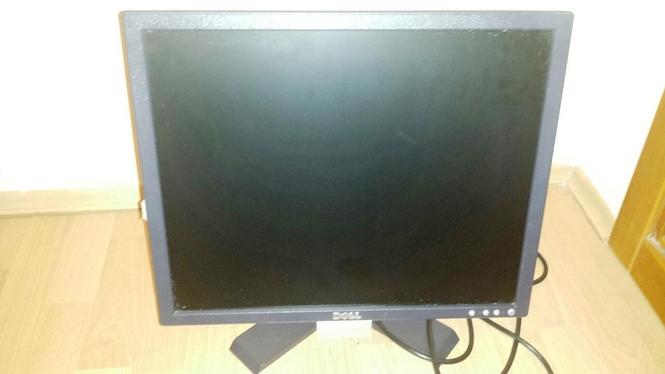 LCD monitor Dell