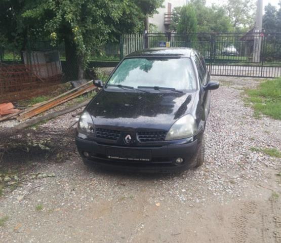 Renault Clio nema motor -03  