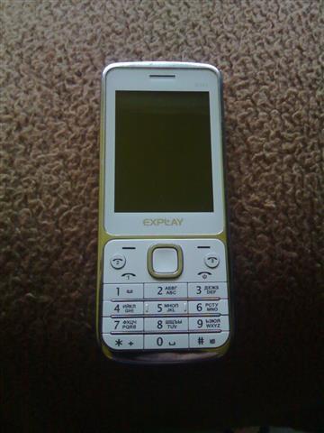 Explay B241 - mobilni telefon