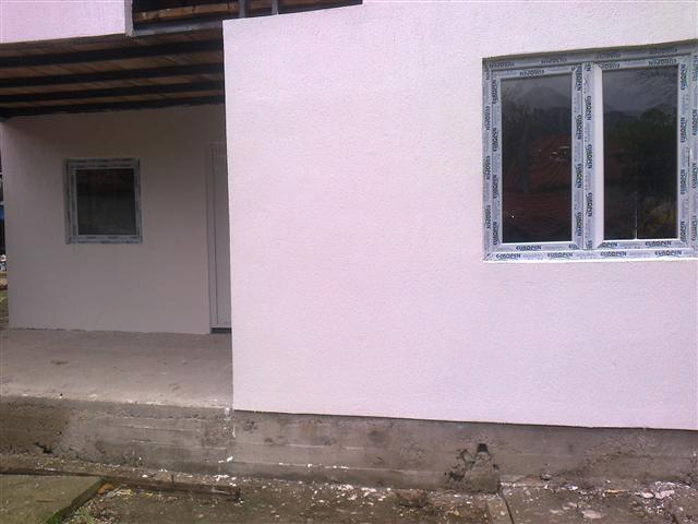 MONTAZNE-KUCE