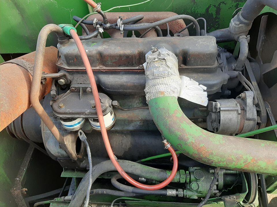 John-deere-delovi