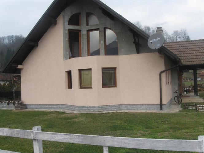 KUĆA