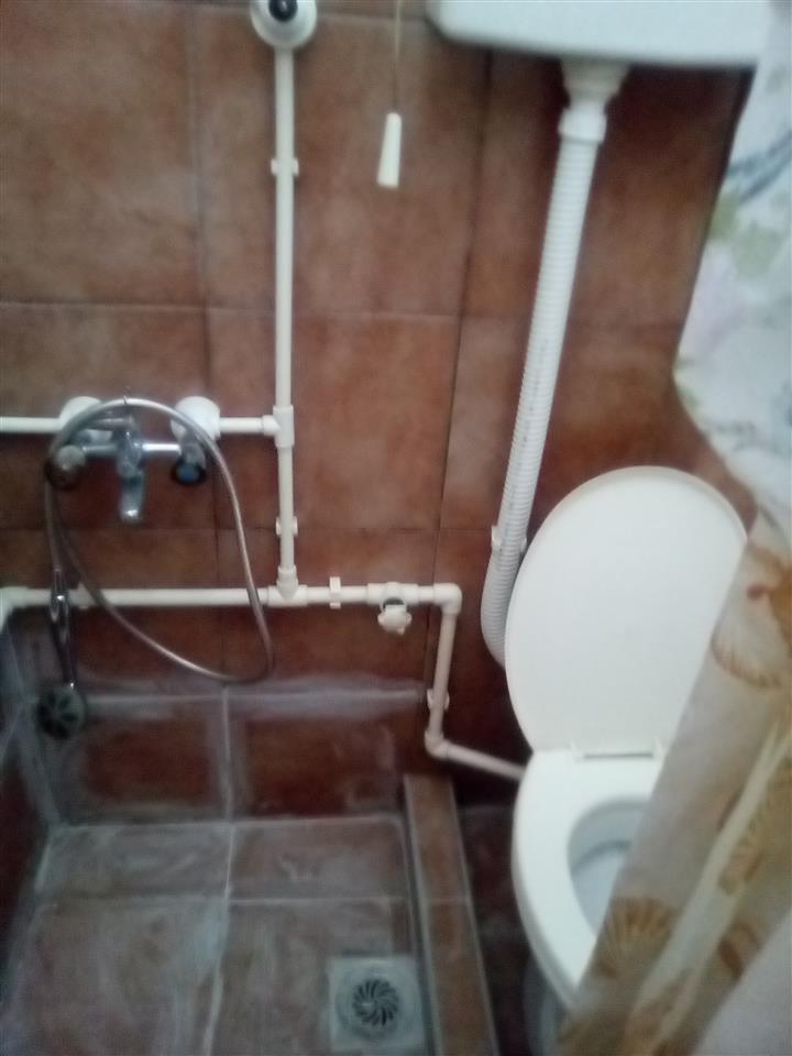 Izdaje-se