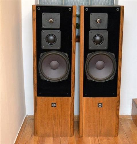 MB Quart 610s