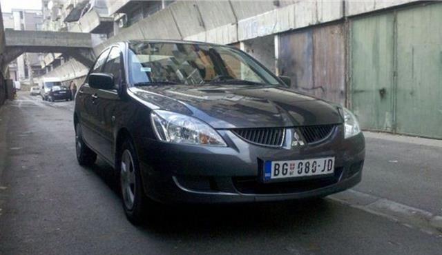 Mitsubishi Lancer -05