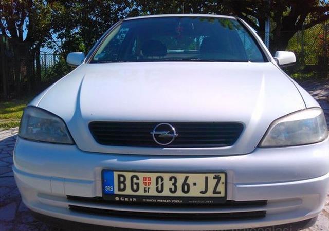 Opel Astra 1.7DTI -01