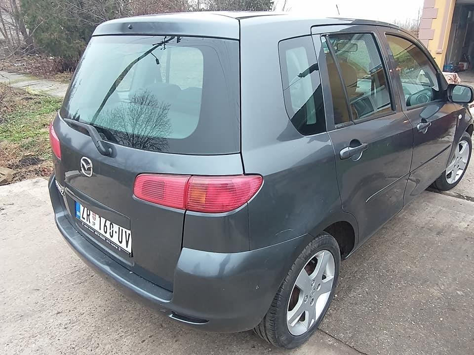 Mazda2