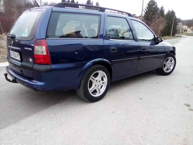 Opel Vectra