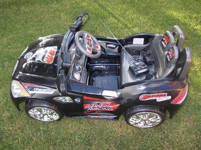 Decji-auto-na-akumulator---bmw---12V