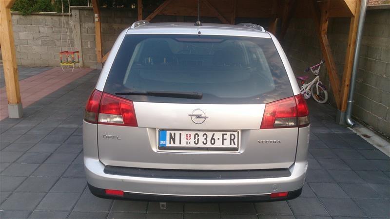 Opel-Vectra-C-karavan--05