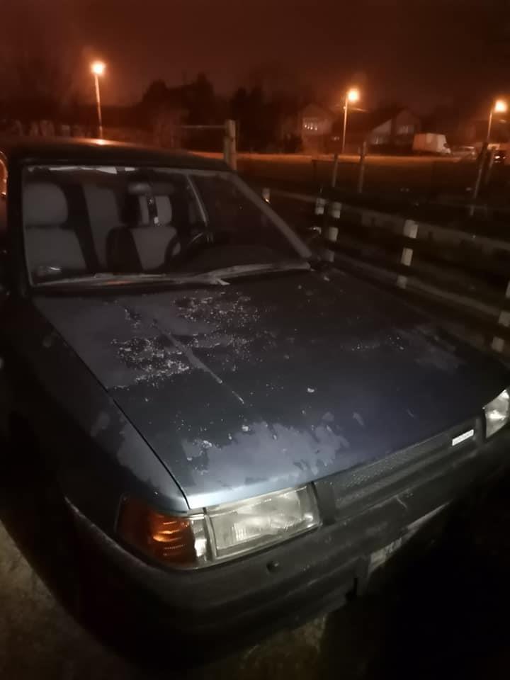 Mazda323