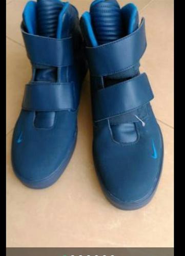 NIKE patike