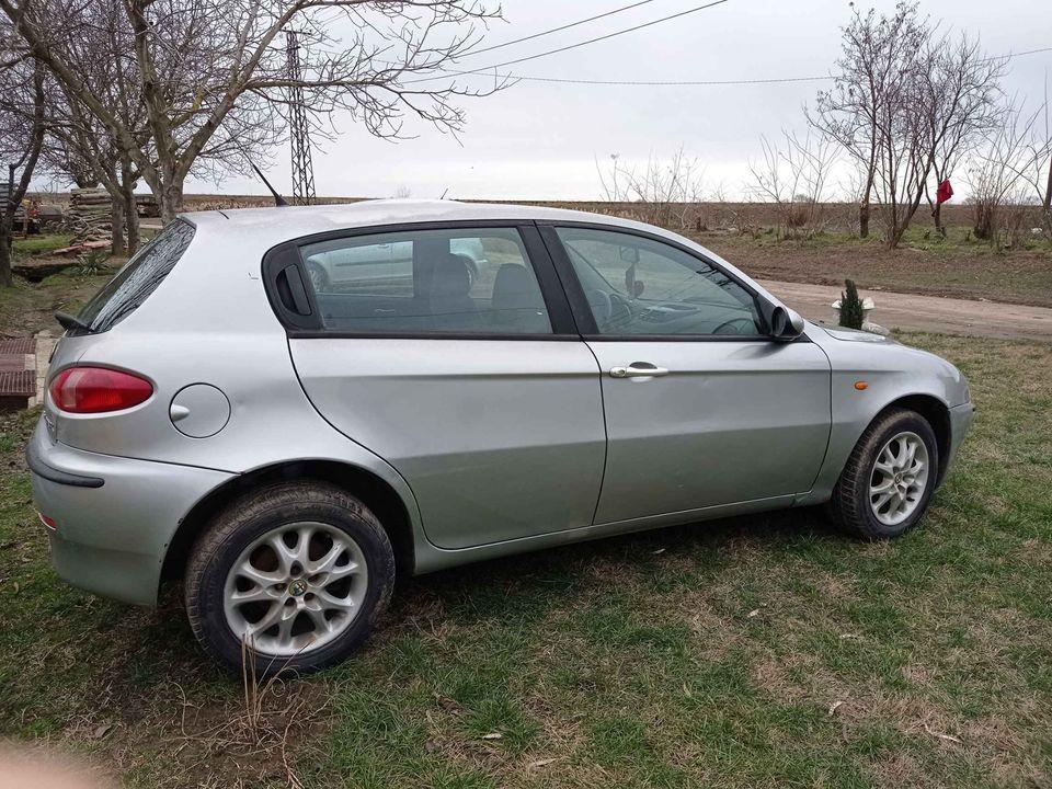 Alfa-romeo-147