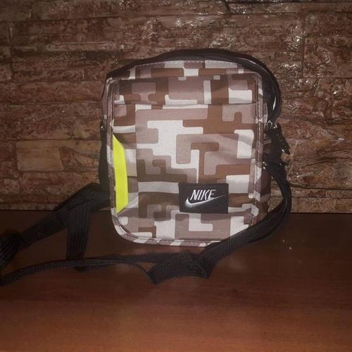 Nova nike torbica