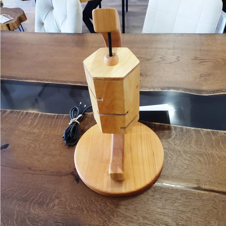 STONA-LAMPA-MODEL-UDICA