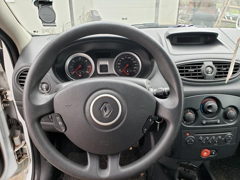 Clio-2007-1-5dci