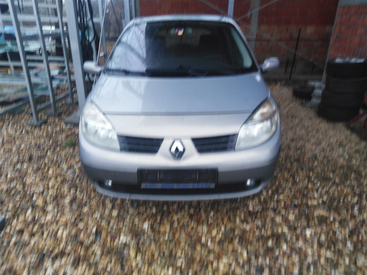 Renault-senic-2