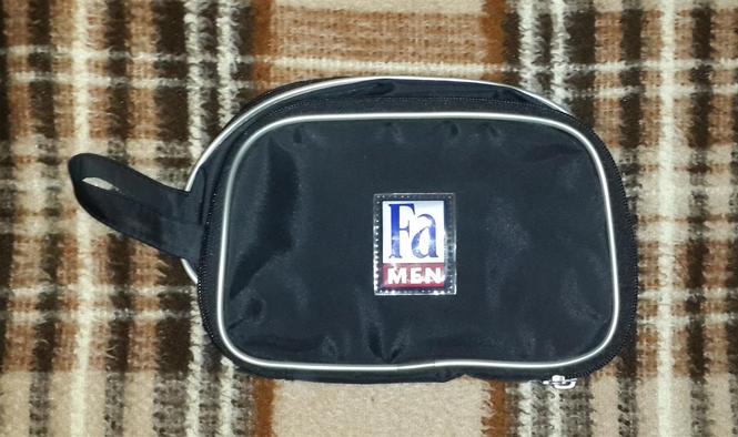 Toaletni neseseri