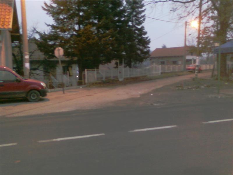 Plac-1200m2-u-Prnjavor-Avalski