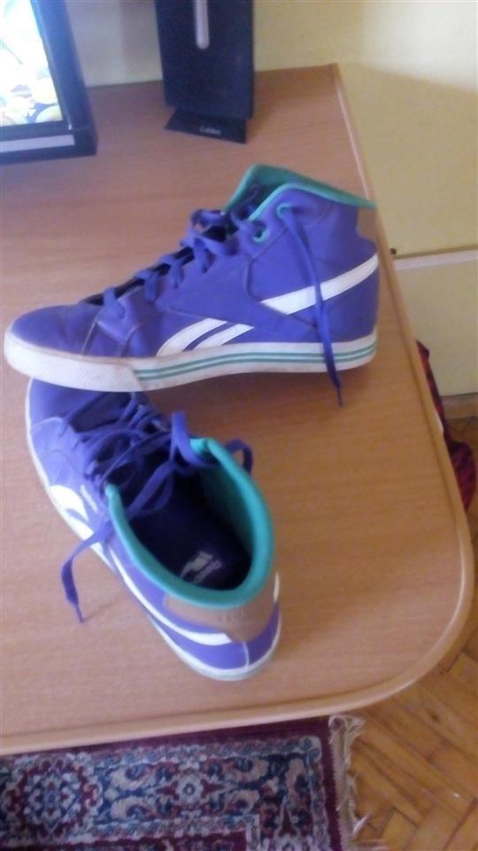 Reebok-patike