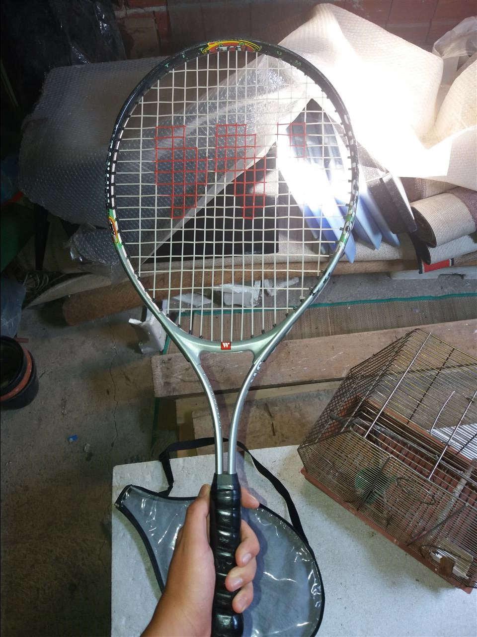 Reket-za-tenis