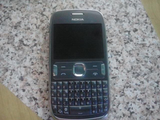 NOKIA ASHA 302