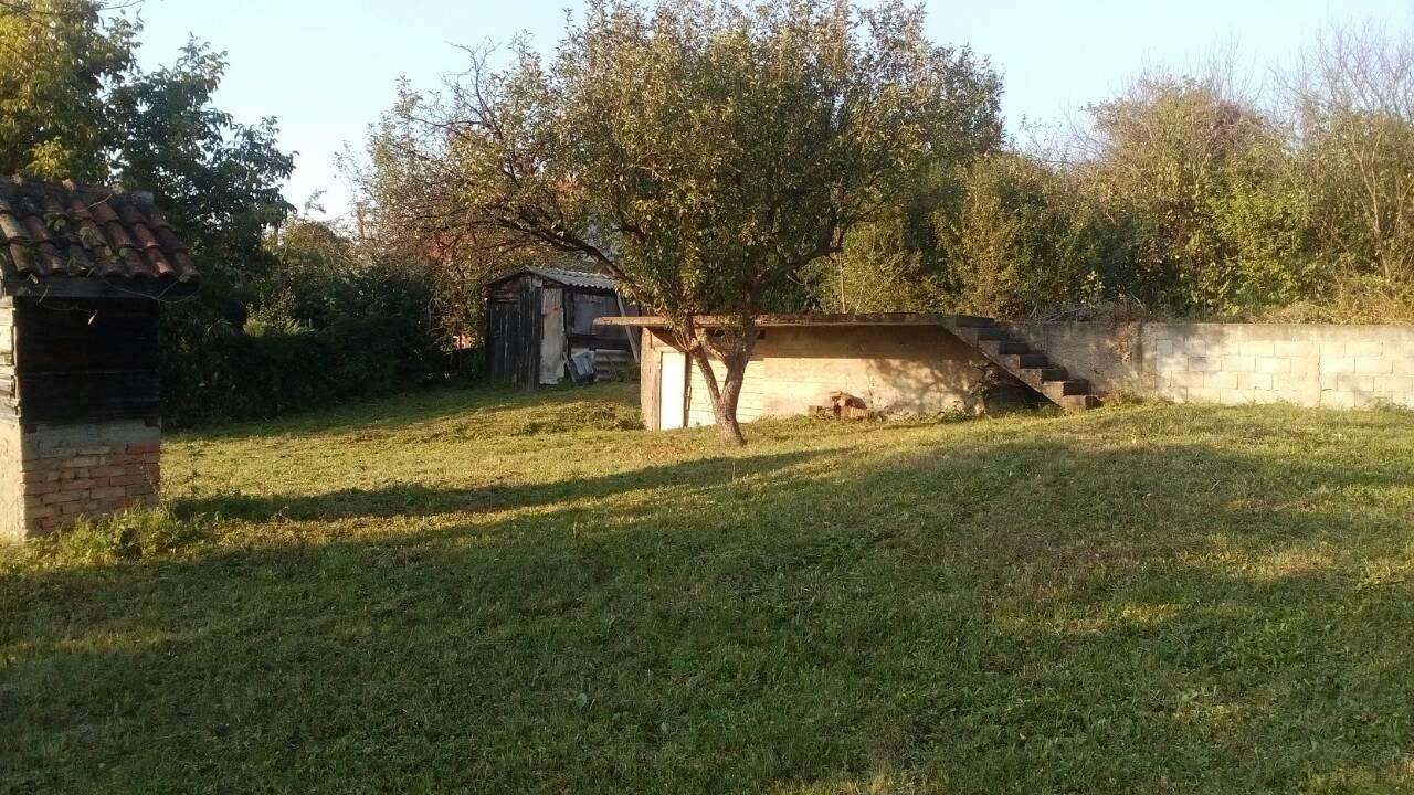 Place-na-prodaju
