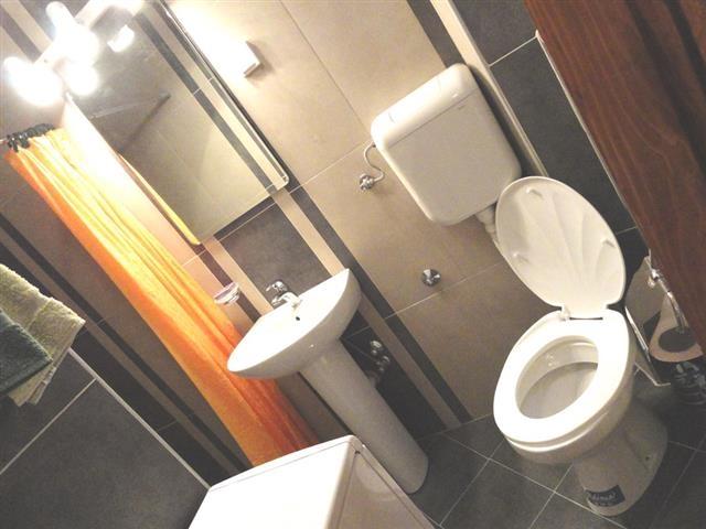 Menjam-Beograd-centar-za-Boku-Kotorsku-Risan