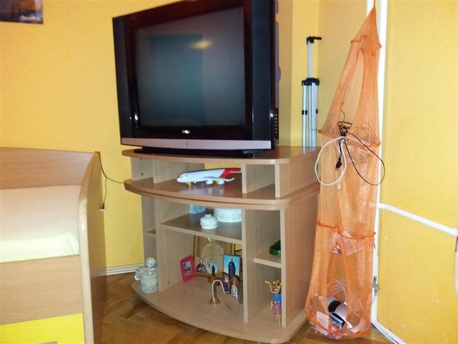 KOMODA ZA TV