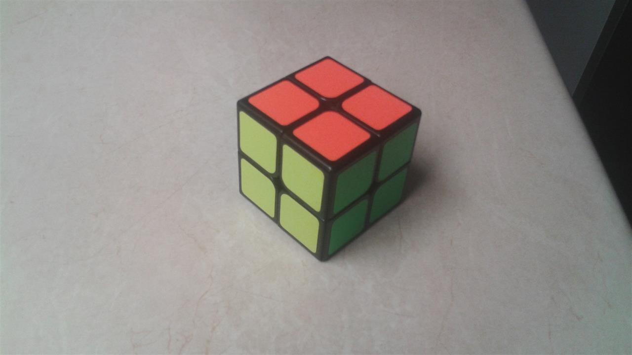 Rubikova-Kocka-2x2