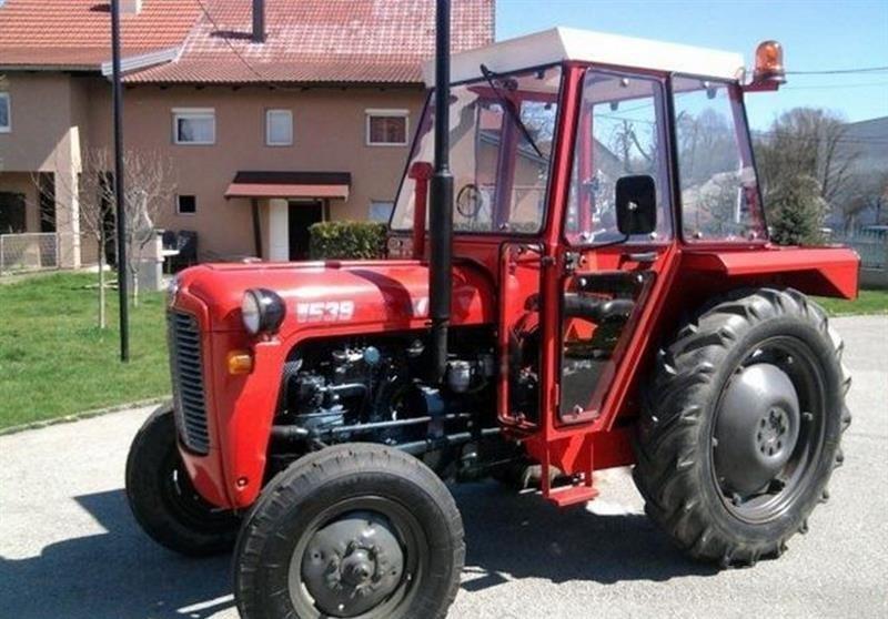 Traktor IMT 539 Smederevo.