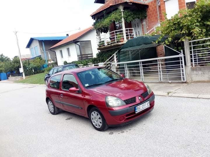 Renault-Clio-1-2benzin