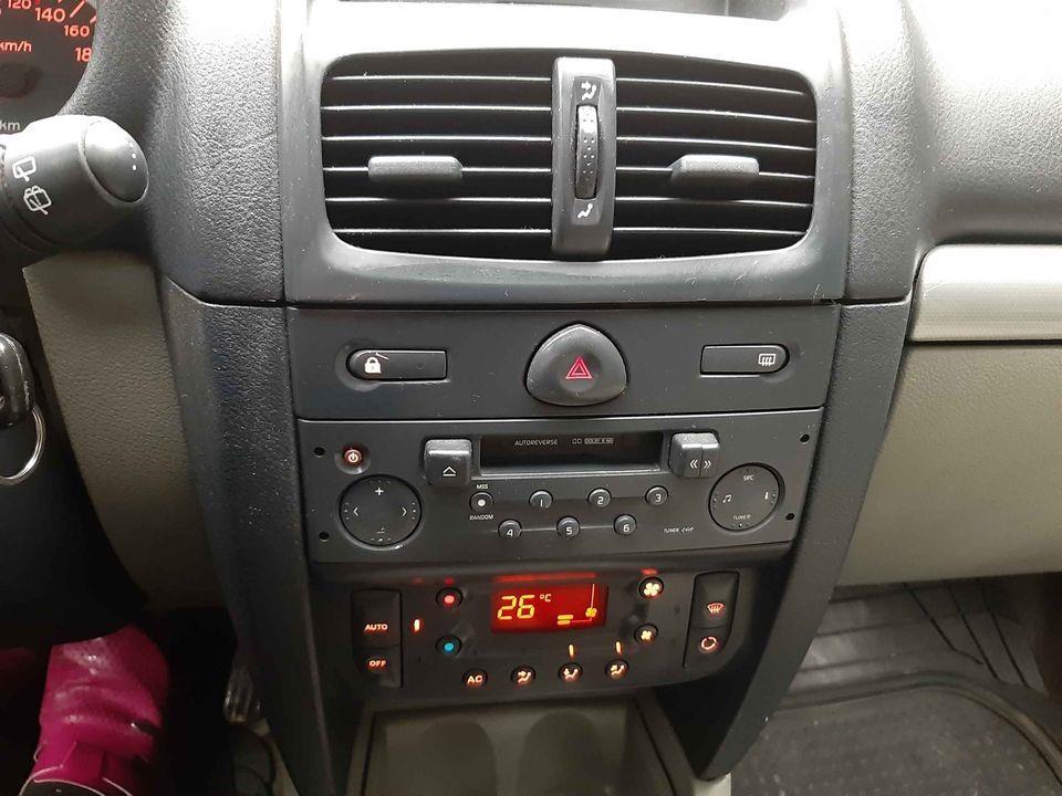 Reno-clio-1-2