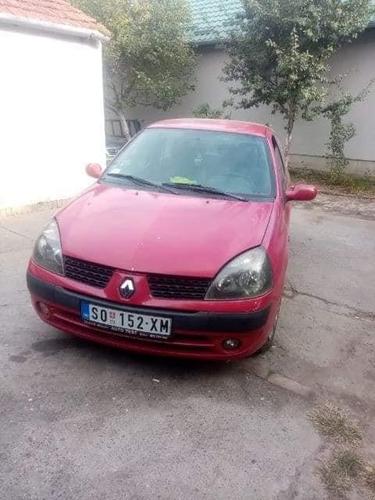 Reno clio 2002 GOD