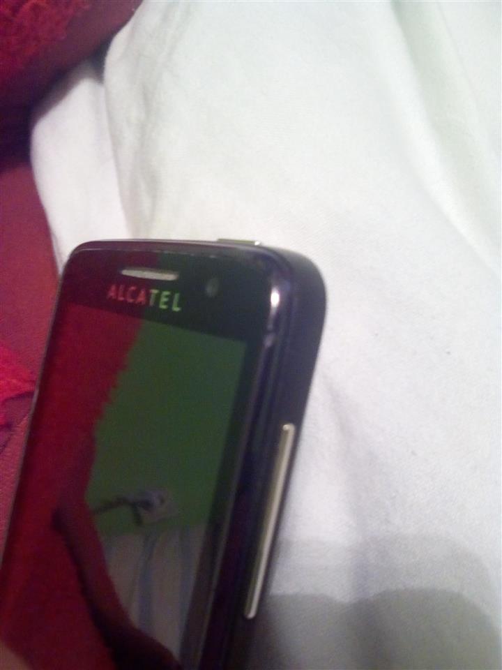 Alcatel-onetouch-M-pop