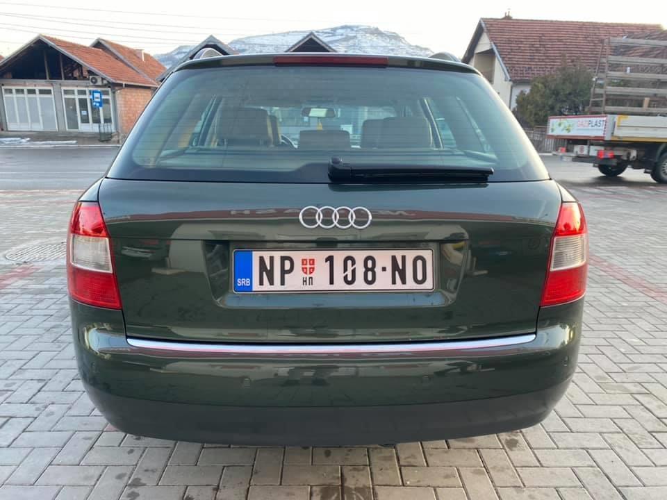 Audi-a4--salonsko-stanje