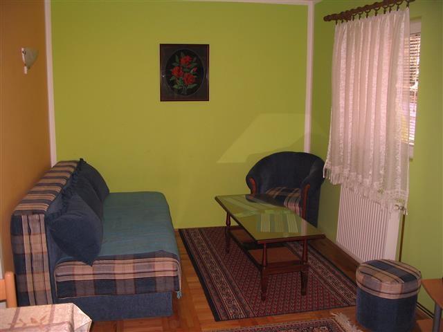 Stan-40m2-na-Zlatibor