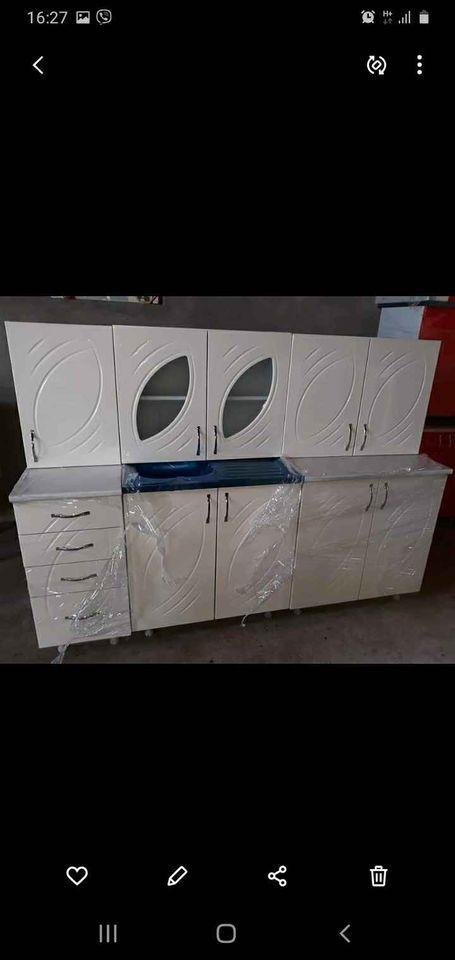 Play-Kitchens