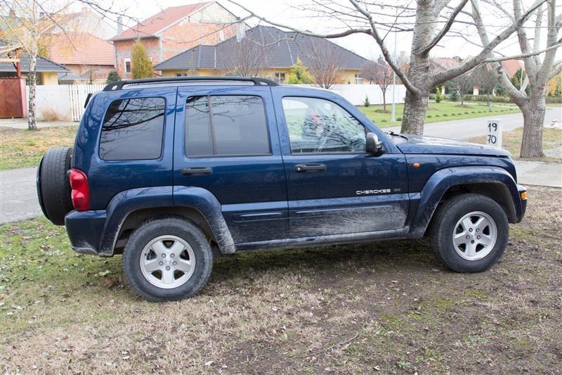 JEEP-CHEROKEE-LIBERTI-2-5CRD