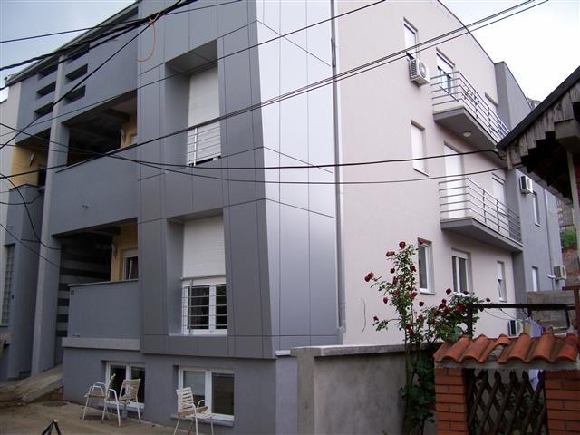 Dvoiposobni-stan-40m2-na-Kozarcevoj