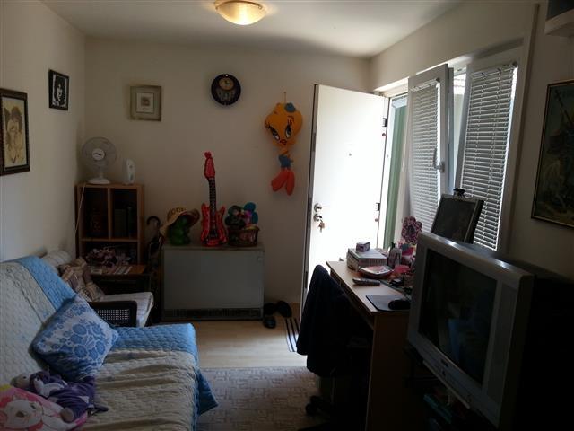 Zemun-Grmecka-garsonjera-23m2-