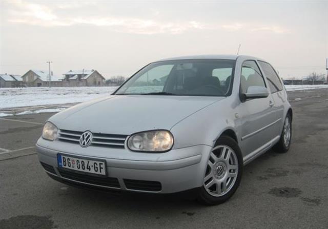 VW Golf IV -01