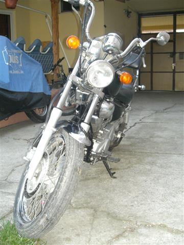 Husky-SIM-125