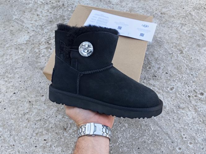 UGG Classic Mini čizme