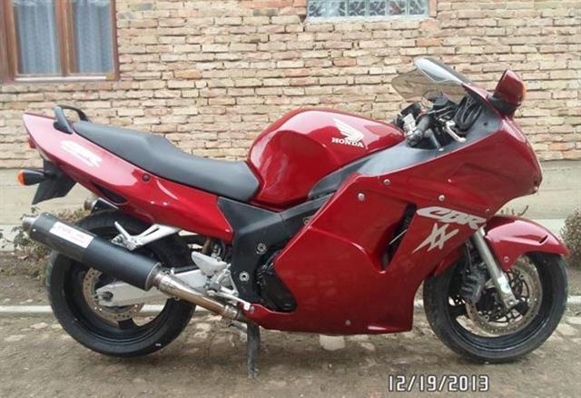 Honda cbr 1100xx